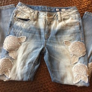 Miss Me Aplique Jeans